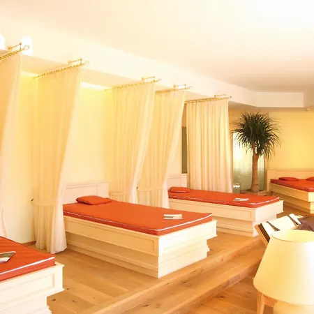 호텔 Parkhotel 4*