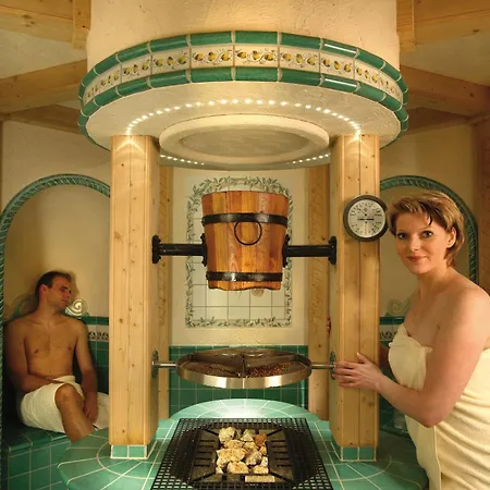 Parkhotel 4*