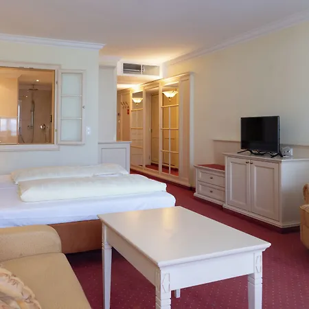 Hotel Parkhotel 4*