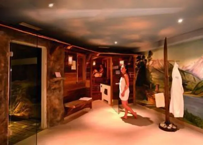 Parkhotel Ξενοδοχείο 4*