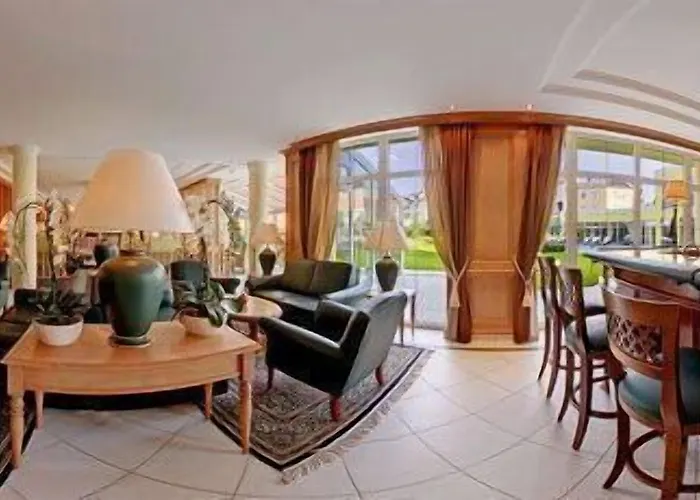 Ξενοδοχείο Parkhotel 4*