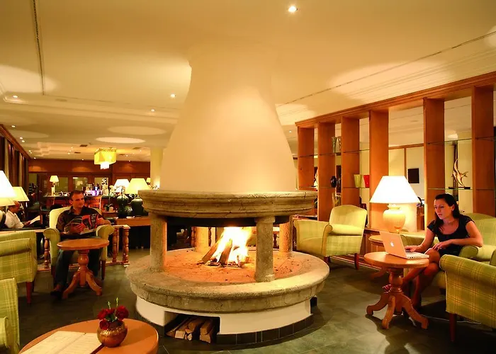 Ξενοδοχείο Parkhotel 4*